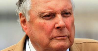 BBC broadcasting legend Peter Alliss - the 'Voice of Golf' - dies aged 89 - www.msn.com