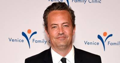 Matthew Perry Shares 1st Pic of Fiancee Molly Hurwitz Wearing His ‘Friends’ Shirt - www.usmagazine.com