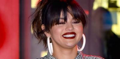Selena Gomez Says She Wishes She Saw 'Men Championing Women More' - www.elle.com