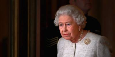 The Queen's Head Housekeeper Resigns Amid Royal Staff Christmas Bubble "Revolt" - www.cosmopolitan.com