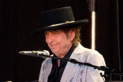 Bob Dylan Sells His Entire 60-Year Song Catalog - etcanada.com