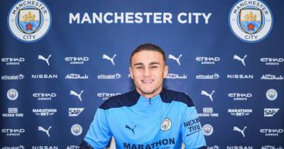 Taylor Harwood-Bellis signs new Man City contract and sets out next target - www.manchestereveningnews.co.uk - Manchester