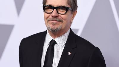Gary Oldman on finding the frequency of 'Mank' - abcnews.go.com - London - New York - county Summers