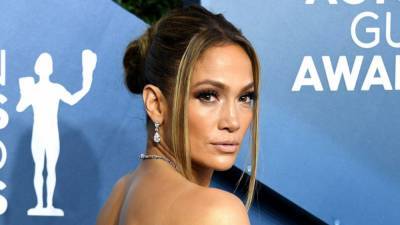 The Best Beauty and Skincare Products to Achieve Jennifer Lopez's Dewy Glow - www.etonline.com