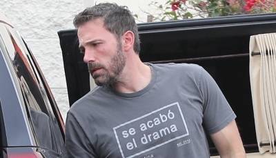 Ben Affleck Sends a Message with His Shirt - www.justjared.com - Spain - Los Angeles - Cuba