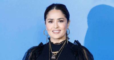Salma Hayek's exotic selfie from inside London home leaves fans urging her to do this! - www.msn.com