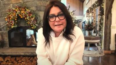Rachel Ray Gets Emotional While Showing Off Holiday Decorations Following Her Devastating House Fire - www.etonline.com