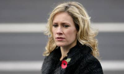 BBC newsreader Sophie Raworth 'heartbroken' as she announces shock death - hellomagazine.com