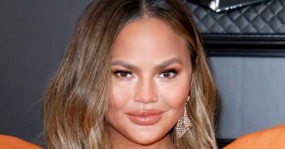 Chrissy Teigen Fires Back at ‘Weird and Angry’ Twitter Troll Who Called Her ‘Classless’ - www.usmagazine.com