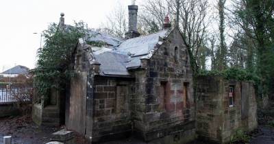 Rundown house in scenic park to be sold by South Ayrshire Council - www.dailyrecord.co.uk