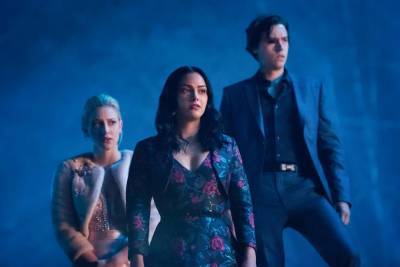 ‘Riverdale’ Hunts A Killer And Ruins Prom In Season 5 Trailer - etcanada.com