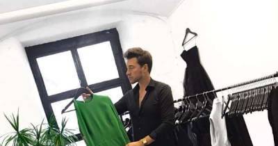 Stylist to the stars reveals his lockdown fashion, hair and makeup tips - www.msn.com