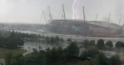 Greater Manchester's hour-by-hour weather forecast for tonight as thunderstorms and lightning hit - www.manchestereveningnews.co.uk - Manchester