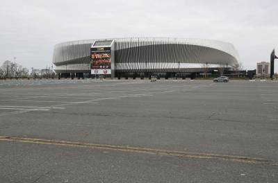 Billionaire Owner Mikhail Prokhorov Is Looking to Sell Long Island's Nassau Coliseum - www.billboard.com - New York - city Nassau
