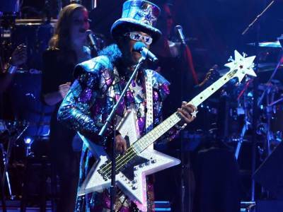 James Brown fired Bootsy Collins for getting too high during gigs - torontosun.com - county Brown