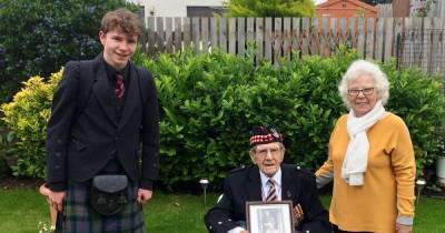 Stirling pipers play their part in WW2 battle tribute - www.dailyrecord.co.uk - Scotland