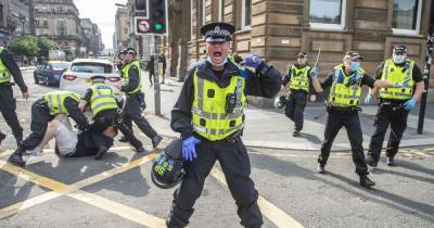 Asylum seeker protesters evacuate 'unsafe' George Square after clashes with Loyalists - www.dailyrecord.co.uk - city Glasgow