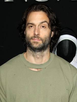 Chris D’Elia Breaks His Silence On Accusations Of ‘Grooming’ Underage Girls & Asking For Nudes - perezhilton.com