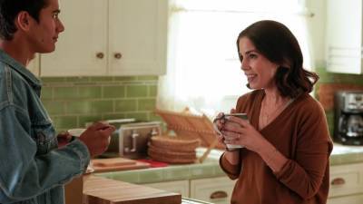 Ana Ortiz on the Importance of 'Love, Victor' Arriving 10 Years After 'Ugly Betty' (Exclusive) - www.etonline.com