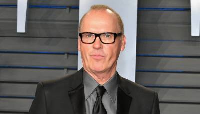 Michael Keaton - Danny Strong - Beth Macy - Michael Keaton Will Be Taking on the Opioid Crisis in Hulu Series 'Dopesick' - justjared.com