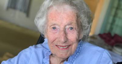 Dame Vera Lynn dead: 'We'll meet again' singer dies aged 103 - www.dailyrecord.co.uk - London - county Berkeley