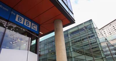 BBC invites staff to apply for voluntary redundancy to make £125m in savings - www.manchestereveningnews.co.uk