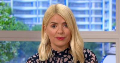 Holly Willoughby recalls meeting Dame Vera Lynn as a child as This Morning pays tribute to singer - www.msn.com