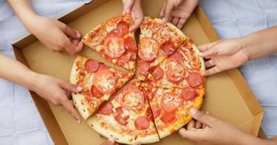 How to get £15 off your next Just Eat takeaway and celebrate 'phase two' with friends - www.dailyrecord.co.uk - Scotland