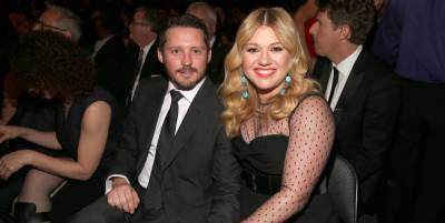 Kelly Clarkson Gave a Telling Interview About 'Stressful' Quarantine Before Filing for Divorce - www.elle.com