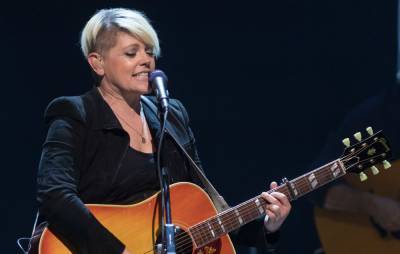 Writer suggests Dixie Chicks change their name due to its potential racist origin - www.nme.com