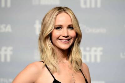 Jennifer Lawrence Creates Twitter Account To Show Support To BLM Despite Vowing To Never Be On Social Media! - celebrityinsider.org