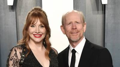 Bryce Dallas Howard Reveals She Was 'Insecure' About Her Last Name When She Was Younger - www.justjared.com - New York - county Howard - county Dallas