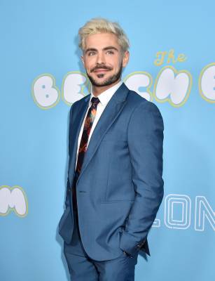 Zac Efron, Kelly Clarkson, Shia LaBeouf And More To Get Stars On The Hollywood Walk Of Fame Next Year - etcanada.com
