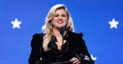 Kelly Clarkson, Zac Efron to get stars on Hollywood Walk of Fame - www.msn.com - Britain - Los Angeles - USA - Italy