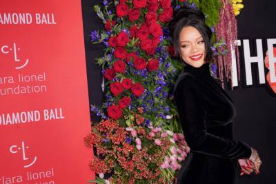 Rihanna’s Foundation Donates Another $15 Million To Mental Health Services - etcanada.com - USA