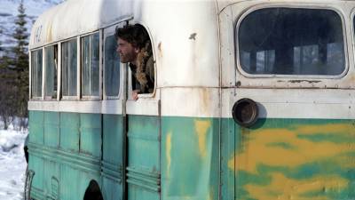 'Into the Wild' Bus Removed From Alaska Backcountry - www.hollywoodreporter.com - state Alaska
