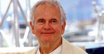 Stars pay tribute to Lord of the Rings actor Sir Ian Holm after he dies aged 88 - www.msn.com