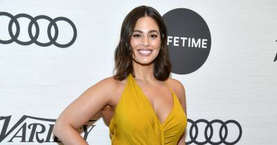 Ashley Graham Breaks Her Front Tooth While Eating a Frozen Cookie Baked By Her Mom - www.usmagazine.com