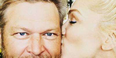 Gwen Stefani Wishes Blake Shelton a Happy Birthday With a Cute Kiss Selfie - www.justjared.com