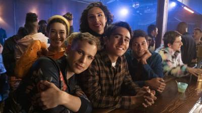 'Love, Victor': The Inside Story of That 'Love, Simon' Cameo (Exclusive) - www.etonline.com