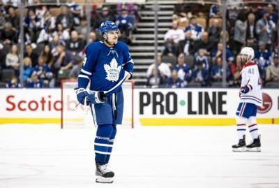 Toronto Maple Leafs’ Auston Matthews Tests Positive For COVID-19 - etcanada.com - Florida - Nashville