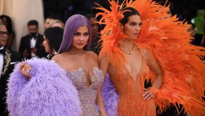 Kylie Jenner Blasts Travis Scott’s Music While Announcing Her Collection With ‘Soulmate’ Kendall - hollywoodlife.com