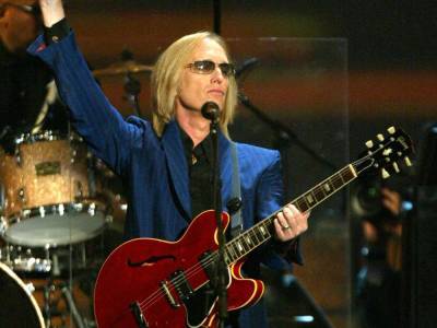 Tom Petty’s Family Releases Statement Slamming Trump’s Campaign For Using The Rocker’s Song ‘I Won’t Back Down’ - celebrityinsider.org - Oklahoma - county Tulsa