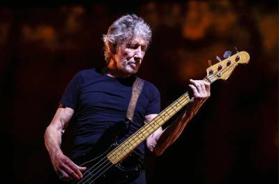 Roger Waters Performs Pink Floyd's 'Two Suns in the Sunset': Watch - www.billboard.com - USA