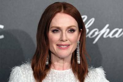 Julianne Moore to Produce and Star as Con Artist in ‘Sharper’ at Apple and A24 - thewrap.com