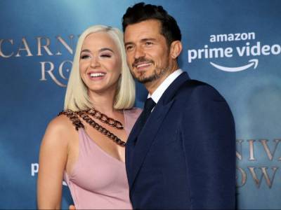 Katy Perry left 'drooling' over shirtless fiance Orlando Bloom - canoe.com