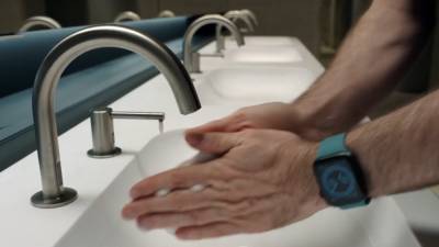 Apple Watch Can Now Tell If You’re Washing Your Hands - deadline.com