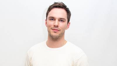 Nicholas Hoult Says Filming Sex Scenes at 17 Put Him in a 'Weird Position' - www.etonline.com
