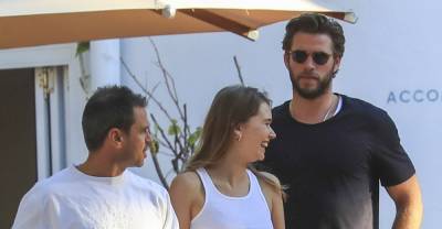 Liam Hemsworth Brings Girlfriend Gabriella Brooks to a Family Lunch - www.justjared.com - Australia - county Bay