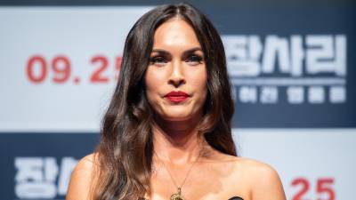 Megan Fox Addresses Fans’ Concerns That She Was Sexualized by Michael Bay Jimmy Kimmel - stylecaster.com - county Bay